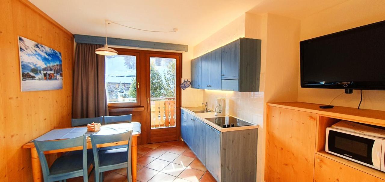 Residence Bait Da Mott Livigno Exterior photo