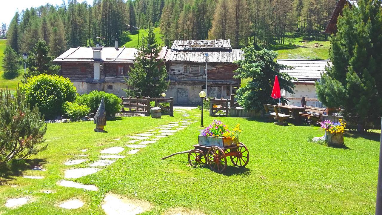 Residence Bait Da Mott Livigno Exterior photo
